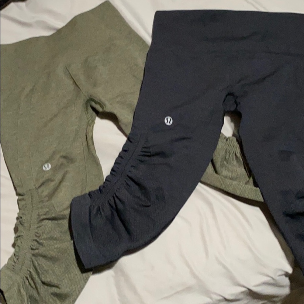 Lululemon in the flow crop sz 2 two pair